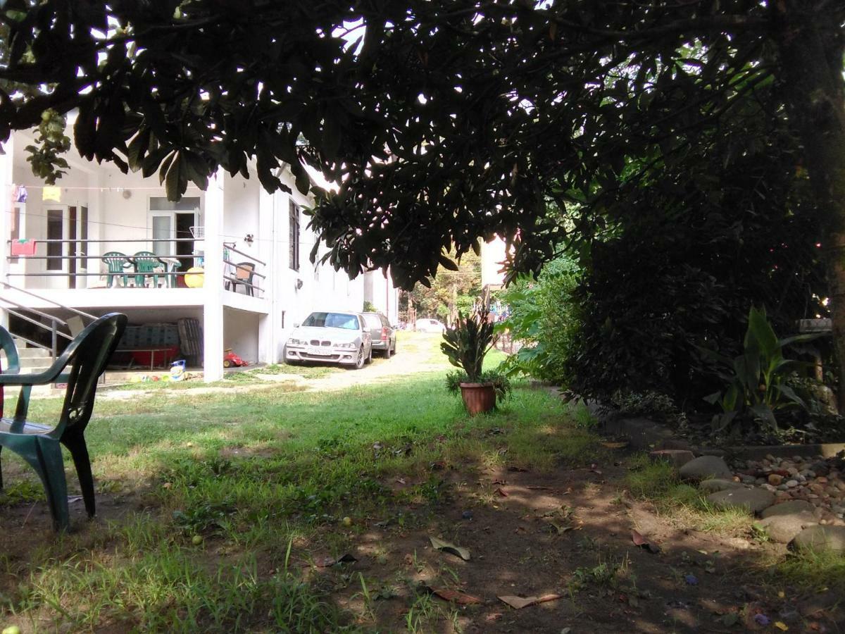 Hotel Str.Agmashenebeli 548 Kobuleti Zimmer foto